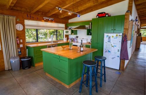 Pakawau House | Mohua - Pakawau Holiday Home