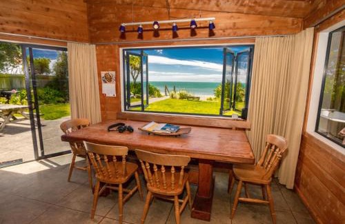 Pakawau House | Mohua - Pakawau Holiday Home