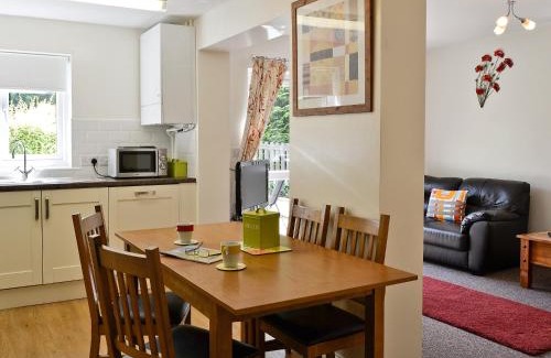 Swimbridge House | Mole
