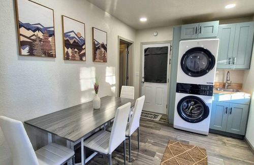 Westwood House | Molly's Mountain Retreat 3 bedroom 1 bath modern home minutes to Lake Almanor