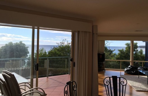 Mollymook Beach House | Mollymook Beach House - Amazing views and unlimited WIFI