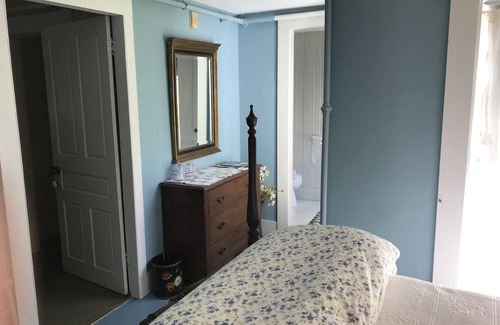 Jaffrey Bed & Breakfast | Monadnock Inn