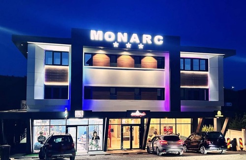 Barnova Apartment | MONARC Boutique ApartHotel SELF CHECK-IN