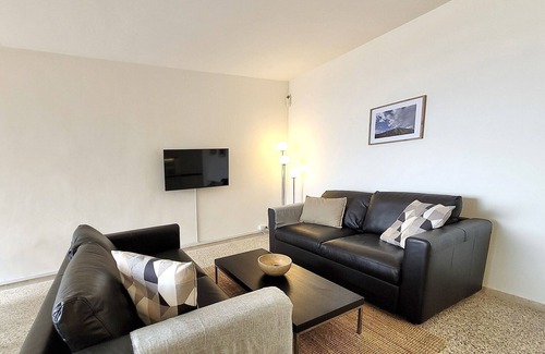 La Corujera Apartment | Monarch Butterfly II by TOR