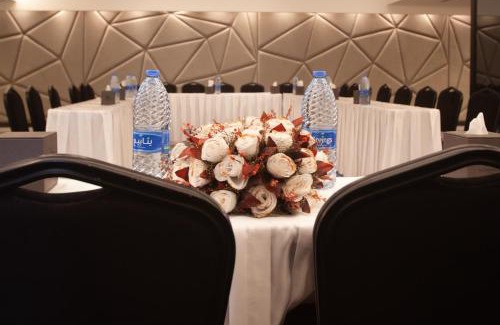 Al Jubeiha Hotel | Monarch Hotel Amman