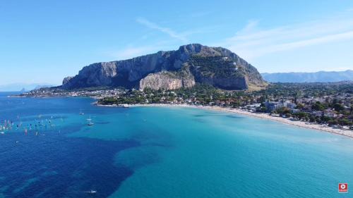 Mondello Apartment | Mondello D'Amare