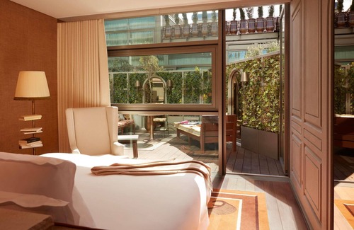 Chartrons Hotel | Mondrian Bordeaux Les Carmes