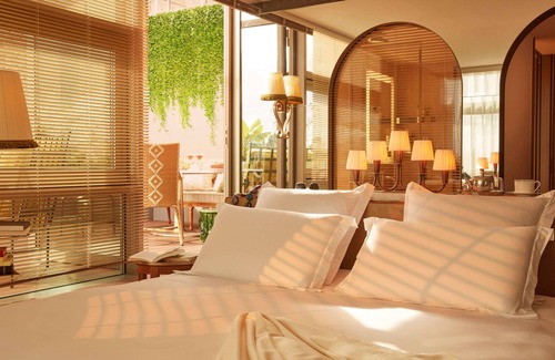 Chartrons Hotel | Mondrian Bordeaux Les Carmes