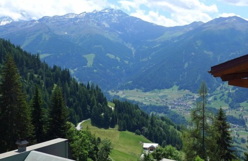 Verbier Apartment | Mondzeu b260 by Interhome