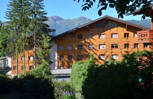 Verbier Apartment | Mondzeu b260 by Interhome