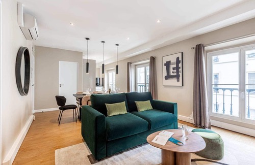 Gaillon Apartment | Monsigny III - Three Bedroom Apartment, Sleeps 8