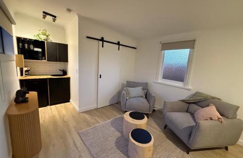 New Town House | Mont-Eggo Boutique Garden Studio