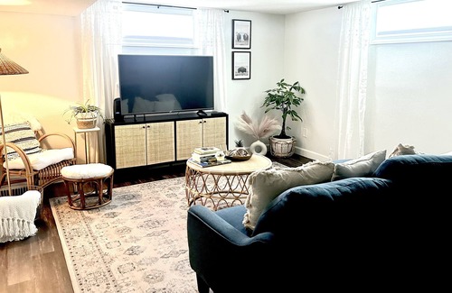 Great Falls Condo | Montana-inspired Boho Bungalow with electric fireplace & continental breakfast!