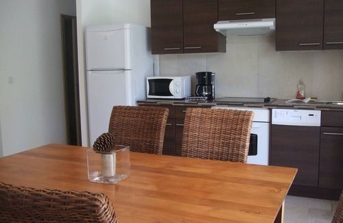 Montauroux Apartment | MONTAUROUX 30MN FAR FROM CANNES APPARTMENT ON THE GROUND FLOOR WITH SWIMMINGPOOL CONDITIONNING AIR
