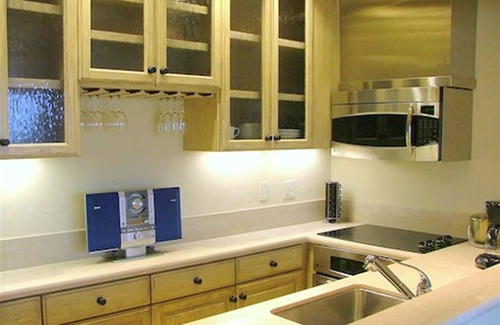 Golden Rectangle Bed & Breakfast | Monte Verde Inn