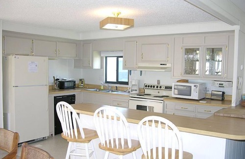 Montego Bay House | Montego Bay - South Ocean Drive 203-Baywater 130th St, Pool, W/D, AC