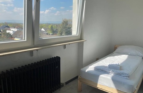 Hochheim am Main Apartment | Monter24 - Residential I Central I Business 4 Pers