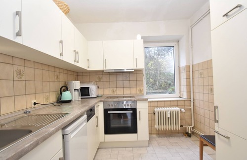Flensburg Apartment | Monteuerwohnung III - Inexpensive apartment with 4 bedrooms