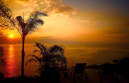 Montezuma House | Montezuma Heights Art House. Amazing ocean view. Sleep 7