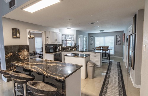 Fort Worth House | Monthly Rental Private Pool, Gated Entry, 2 Living Areas, WFH Office, Near Dining & Hotspots!