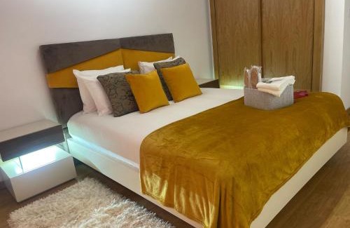 Palhais Apartment | Montijo Lux & Design Apartment 6P