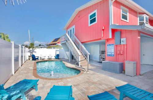 Mid Island House | Montishello on Jefferson by Sun Palace Vacations