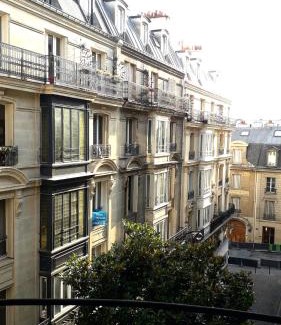 Pigalle Apartment | Montmartre Parisian Apartment - Full 51 m2