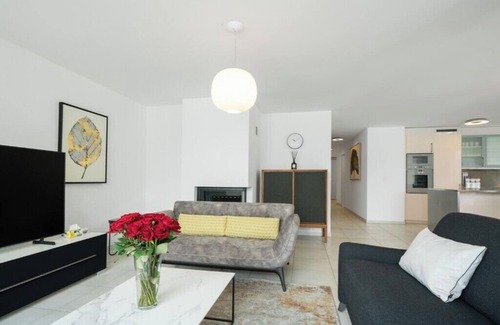 Montreux Apartment | Montreux Lake View Apartments & SPA Three-Bedroom B5.11