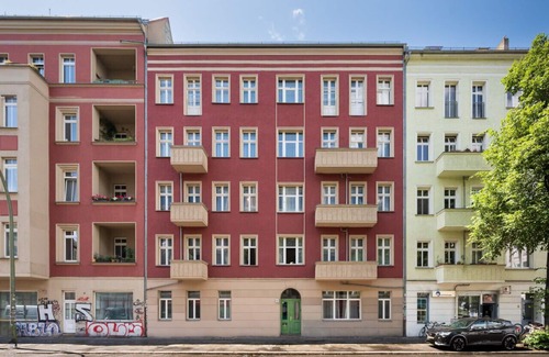 Friedrichshain Apartment | Mooeve 12 apartment in Berlin