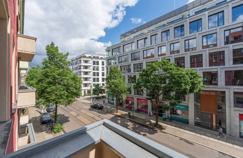Friedrichshain Apartment | Mooeve 7 apartment in Berlin