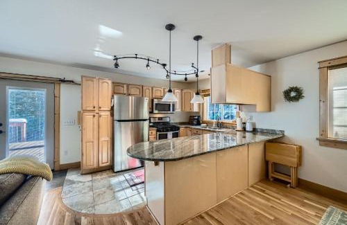 Black Hawk House | Moon Creek Cabin cabin