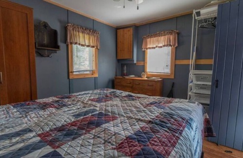 Bala Cottage | Moon River Lake House #1