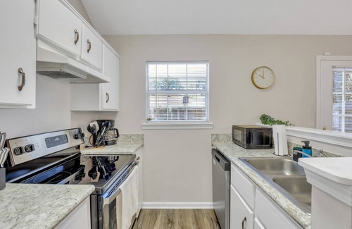 Savannah House | Moon River Modern Oasis