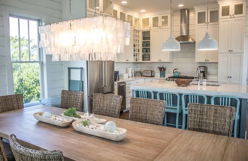 Bald Head Island House | Moondance delights with designer touches and rooftop hot tub!