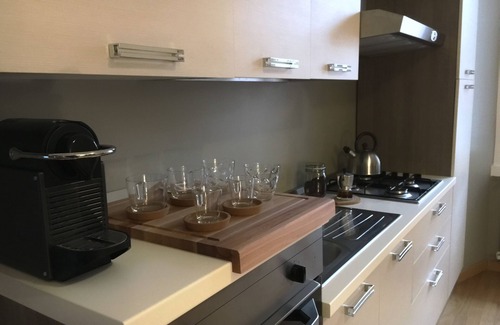 Ripamonti Corvetto Apartment | "Moonflower House" MM3Lodi TIBB-Porta Romana (CIR: 015146-CNI-00873)