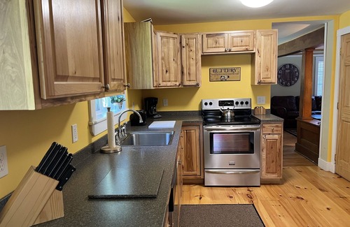 Milford House | Moonlight Graham - Doc -1 of 2 neighboring 3 bdrm homes w/shared pool near CDP