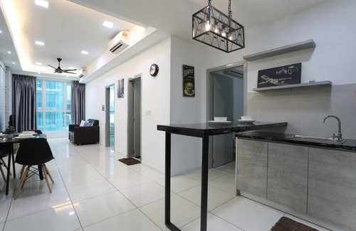 Kampung Sembulan Baru Apartment | Moonlight suite 闪亮月聚套房 Sutera Avenue by SR