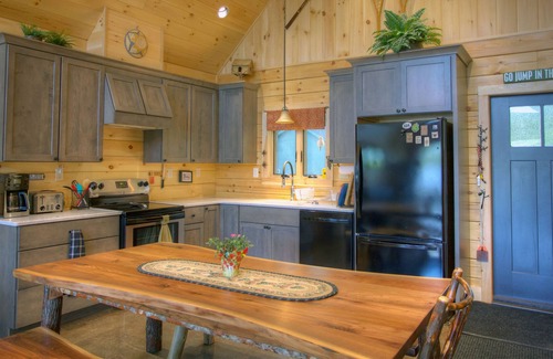 Au Sable Forks House | Moons & Loons Cottage located on Fern Lake