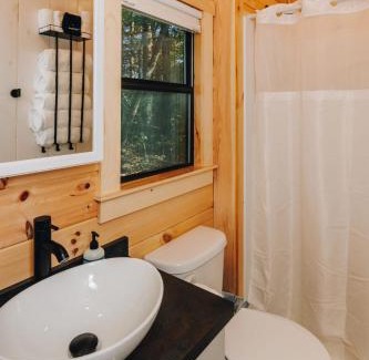 Campton Ski Chalet | Moonshine Manor