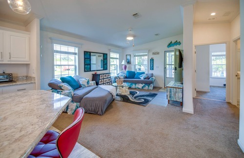 Moore Haven House | Moore Haven Getaway w/Deck & Private Pool