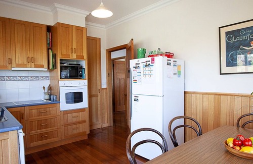Bermagui House | Moorhead beach cottage Bermagui - 60 Wallaga Lake Road