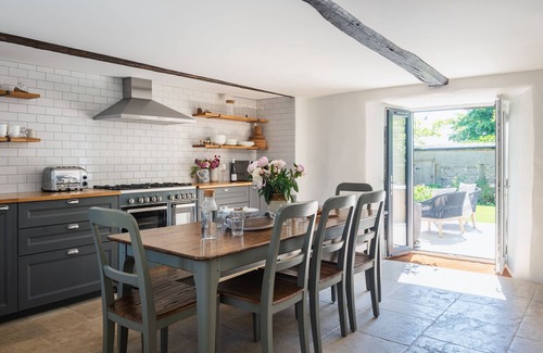 East Prawle Cottage | Moorstone - a cottage that sleeps 6 guests in 3 bedrooms