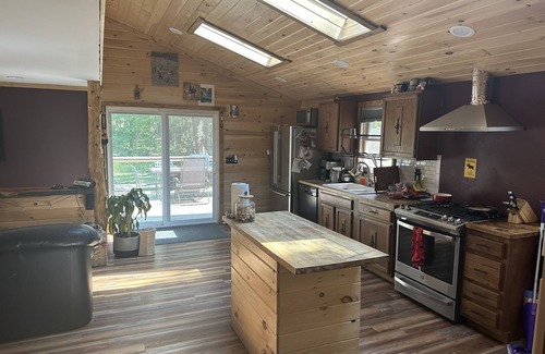 Staatsburg House | Moose Lodge with HOT TUB- Home on 12.5 wooded acres 8 minutes from Rhinebeck