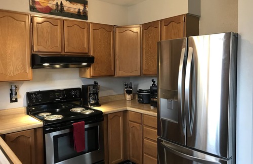 Grand Lake House | Moose Manor-Beautiful, Relaxing, Private, Clean!Family & Pet Friendly-Low Rates