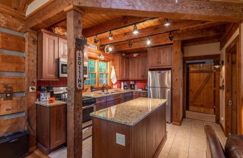 Sugar Grove House | Moose Preserve
