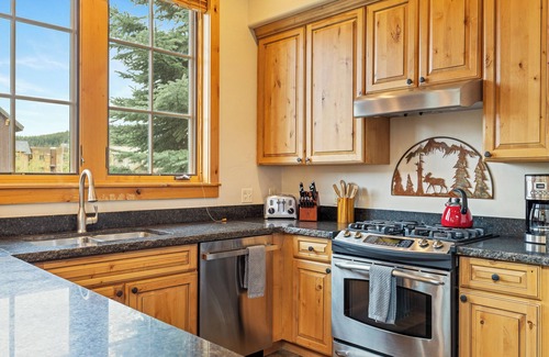 Big Sky Condo | Moosehead Lodge | Big Sky Town Center