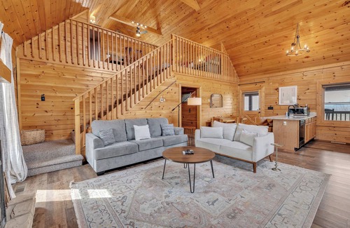 Sevierville Cabin | Moosehead Lodge – Fantastic Cabin at Lake Douglas!