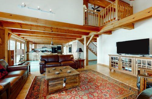 Greenville Junction House | Moosehead Lodge