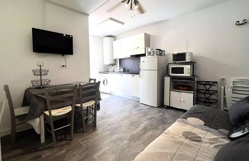 Moriani-Plage Apartment | MORIANI PLAGE - 3 rooms air-conditioned 4 to 6 PERS D1