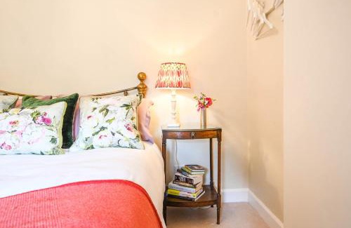 Boraston Bed & Breakfast | Morningside Cottage